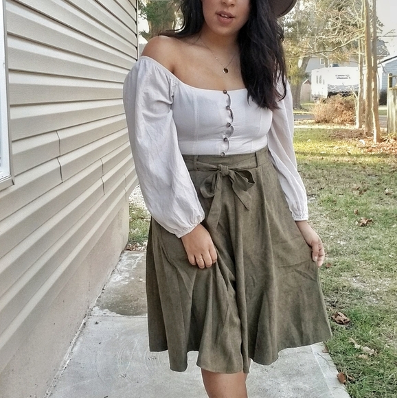 SWEETEST THING OLIVE GREEN MIDI SKIRT - Picture 4 of 16